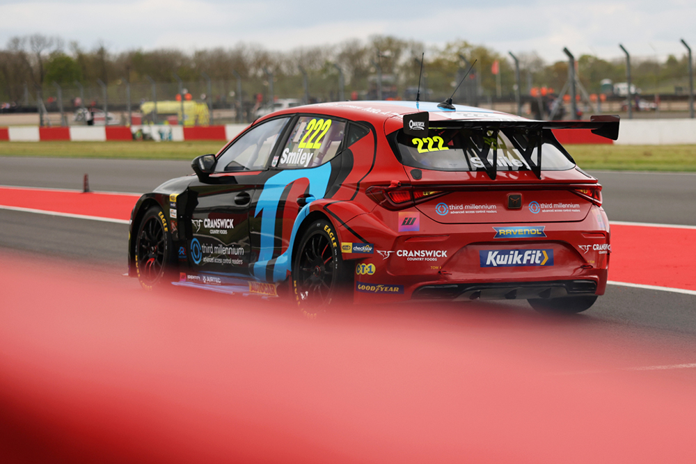 Reboot Racing Ravenol UK - Restart Racing Score Points for the 2024 BTCC